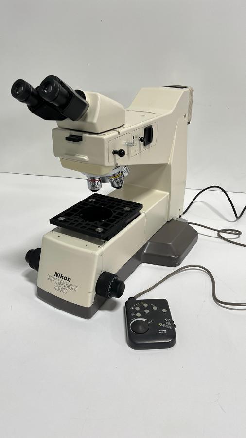 NIKON MICROSCOPE, REFLECTED LIGHT - BRIGHTFIELD & DARKFIELD