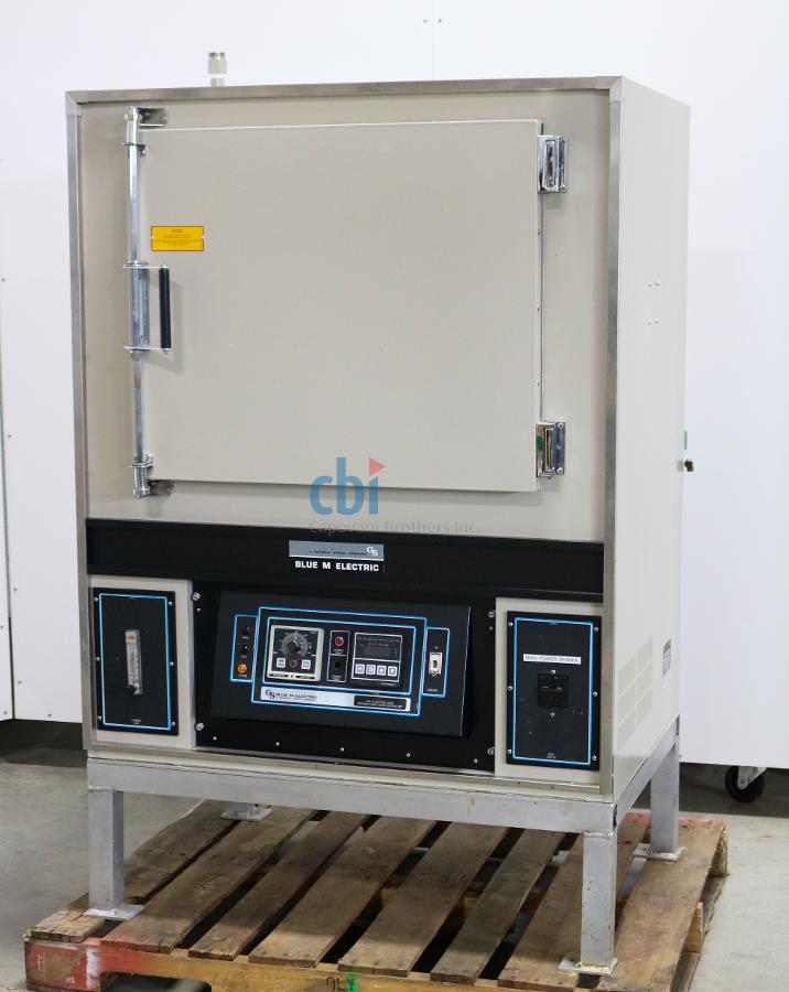 BLUE M CLEAN ROOM OVEN 250 C