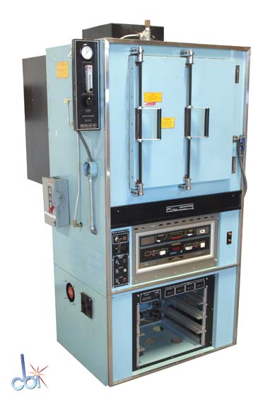 BLUE M BURN-IN OVEN 300°C