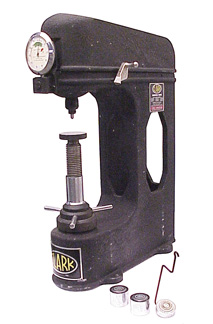 CLARK MICROHARDNESS TESTER