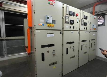 https://www.Labjupiter.com/clientresources/84219/84223/24/83524/255919-a-switchgear-blk4.jpg