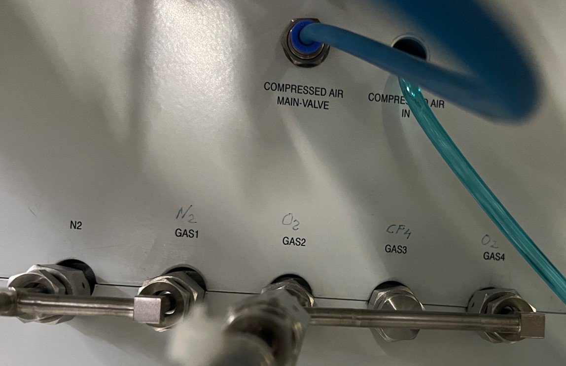 https://www.Labjupiter.com/clientresources/84219/84223/36/77436/267622-3-TEPLA4D_gas_supply.JPG